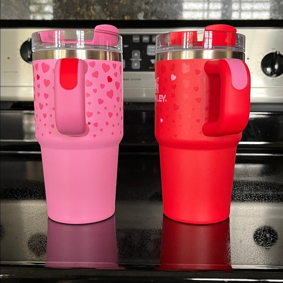 Valentine Stanley 20 oz Pink and Red Heart Tumblers *limited edition* - Picture 2 of 9